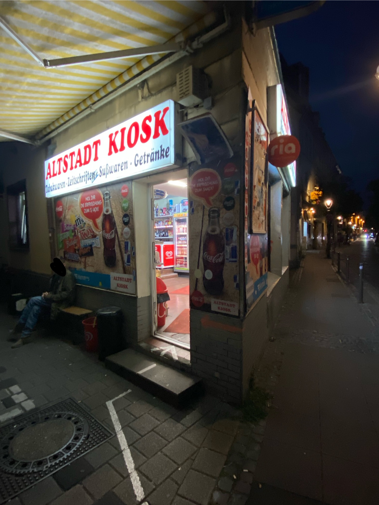 Süßigkeiten & Snacks